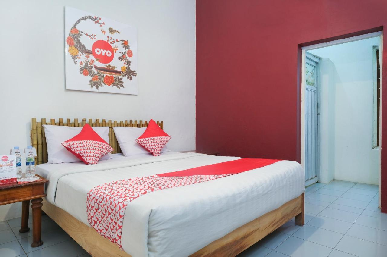 Hotel Oyo 287 Rumah Eyang Near Rsud Kota Yogyakarta Esterno foto